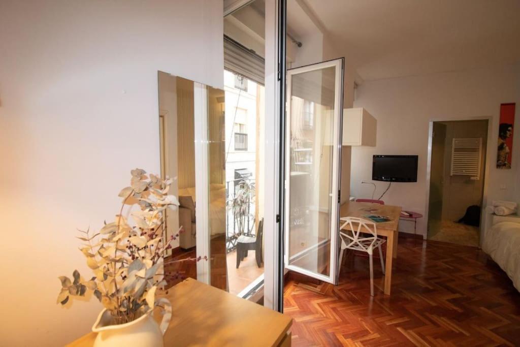 Exclusivo Y Acogedor Apartamento Con Balcon En Chueca, Con Aire Acondicionado Y Calefaccion Μαδρίτη Εξωτερικό φωτογραφία